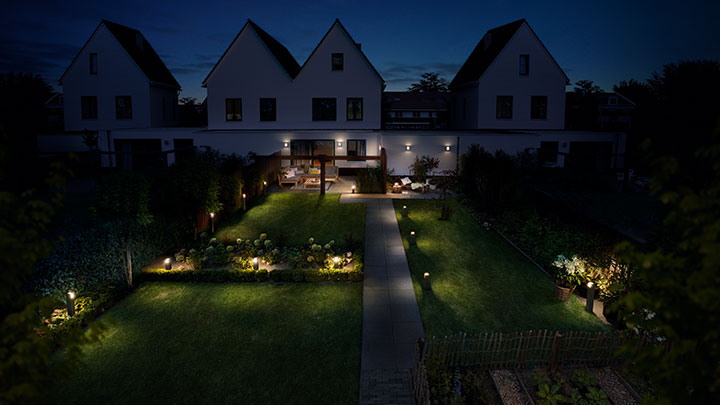 Philips dış mekan aydınlatma ürünleriyle bahçenizde ve terasınızda büyülü bir aydınlatma ortamı