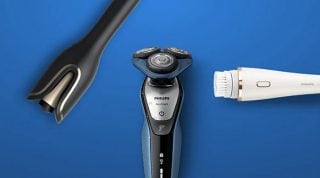 "Mavi arka planda Philips bakım cihazları, erkeklerin kişisel bakımı için elektrikli tıraş makinesi, sakal düzeltici ve yüz temizleme fırçası."